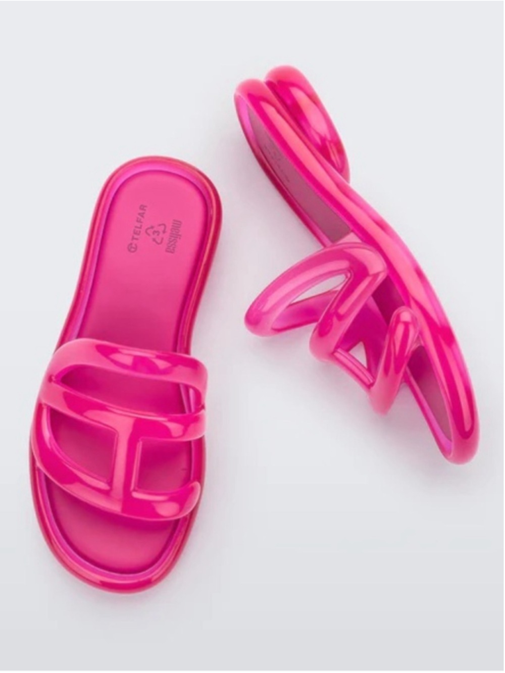 New Melissa x Telfar Jelly Slide Pink
size 6